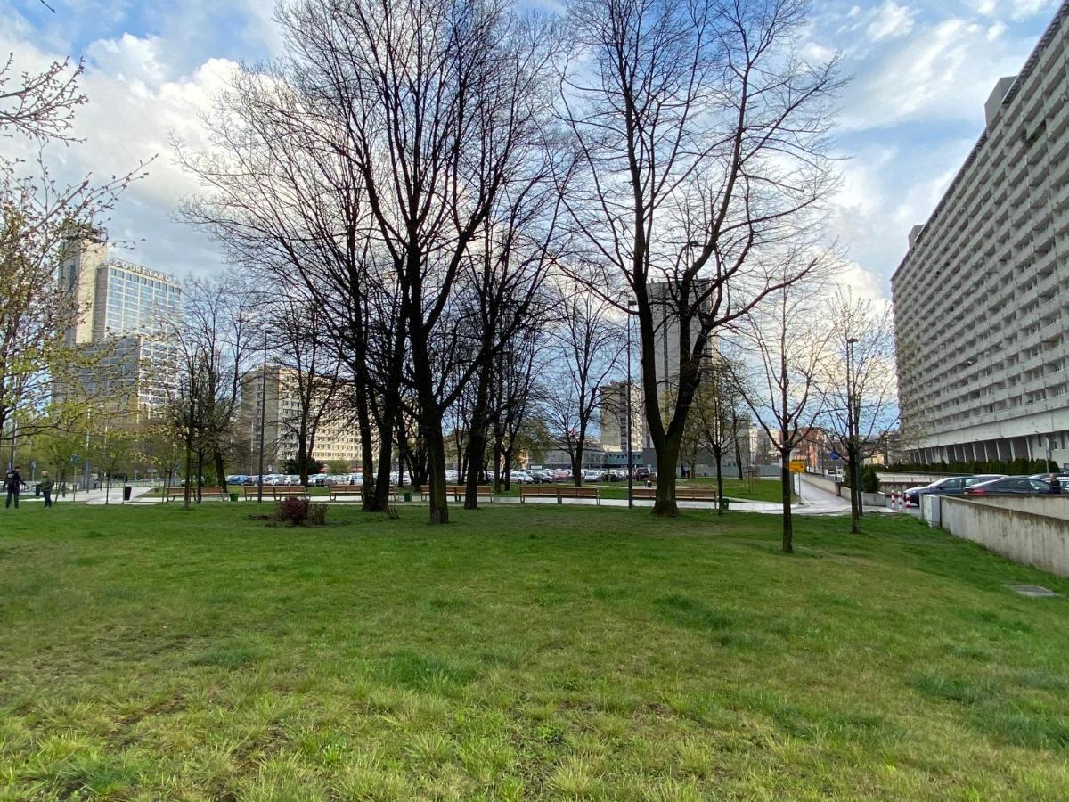 Aparthotel Superjednostka Katoviçe Dış mekan fotoğraf