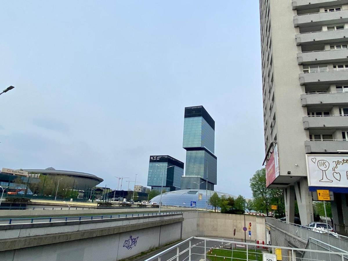 Aparthotel Superjednostka Katoviçe Dış mekan fotoğraf