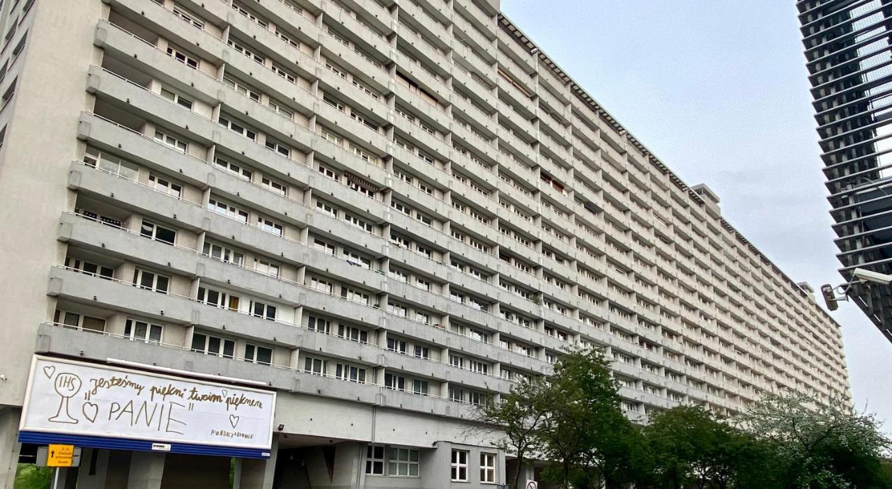 Aparthotel Superjednostka Katoviçe Dış mekan fotoğraf