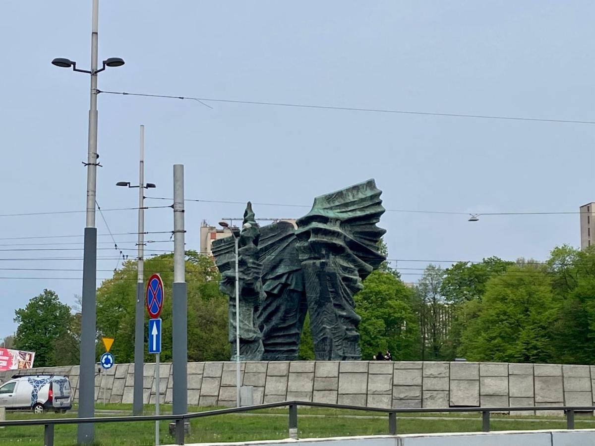 Aparthotel Superjednostka Katoviçe Dış mekan fotoğraf